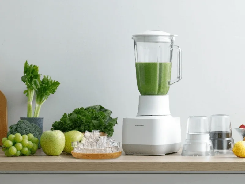 Panasonic Smoothie Blender MXMG5421CTZ; 800W with glass jug + 2 attachments