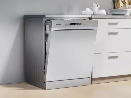 Hisense 15-Place Dishwasher HS623E90X; Freestanding Dishwasher, 8 Wash Programs, Stainless Steel Finish, Child Lock, 4-Star Energy Rating Dishwashers 2