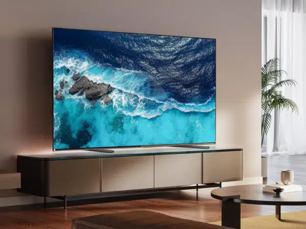 Hisense 100-inch QLED 4K UHD Smart TV 100Q7N